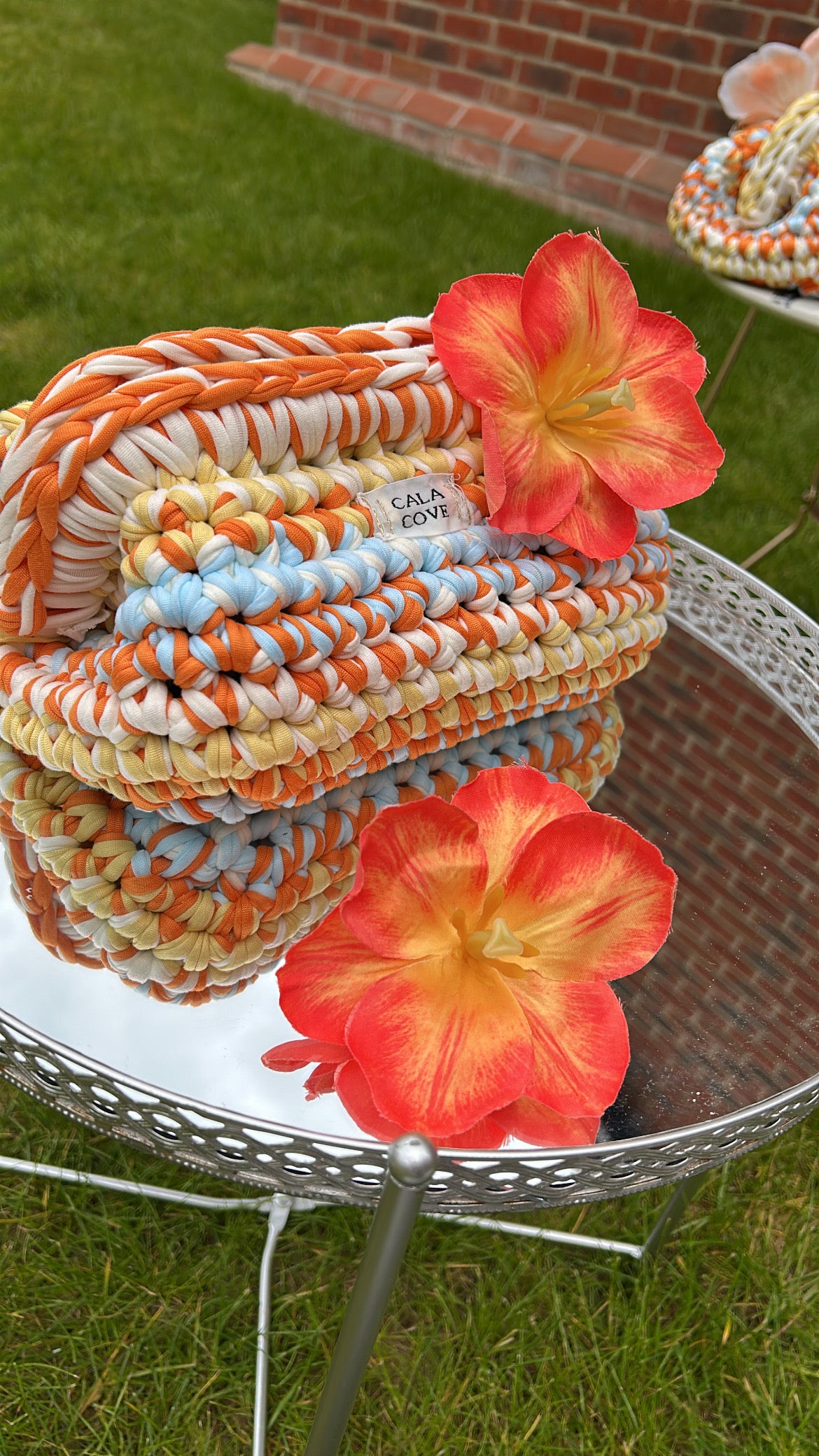 Cala Cove Clutch