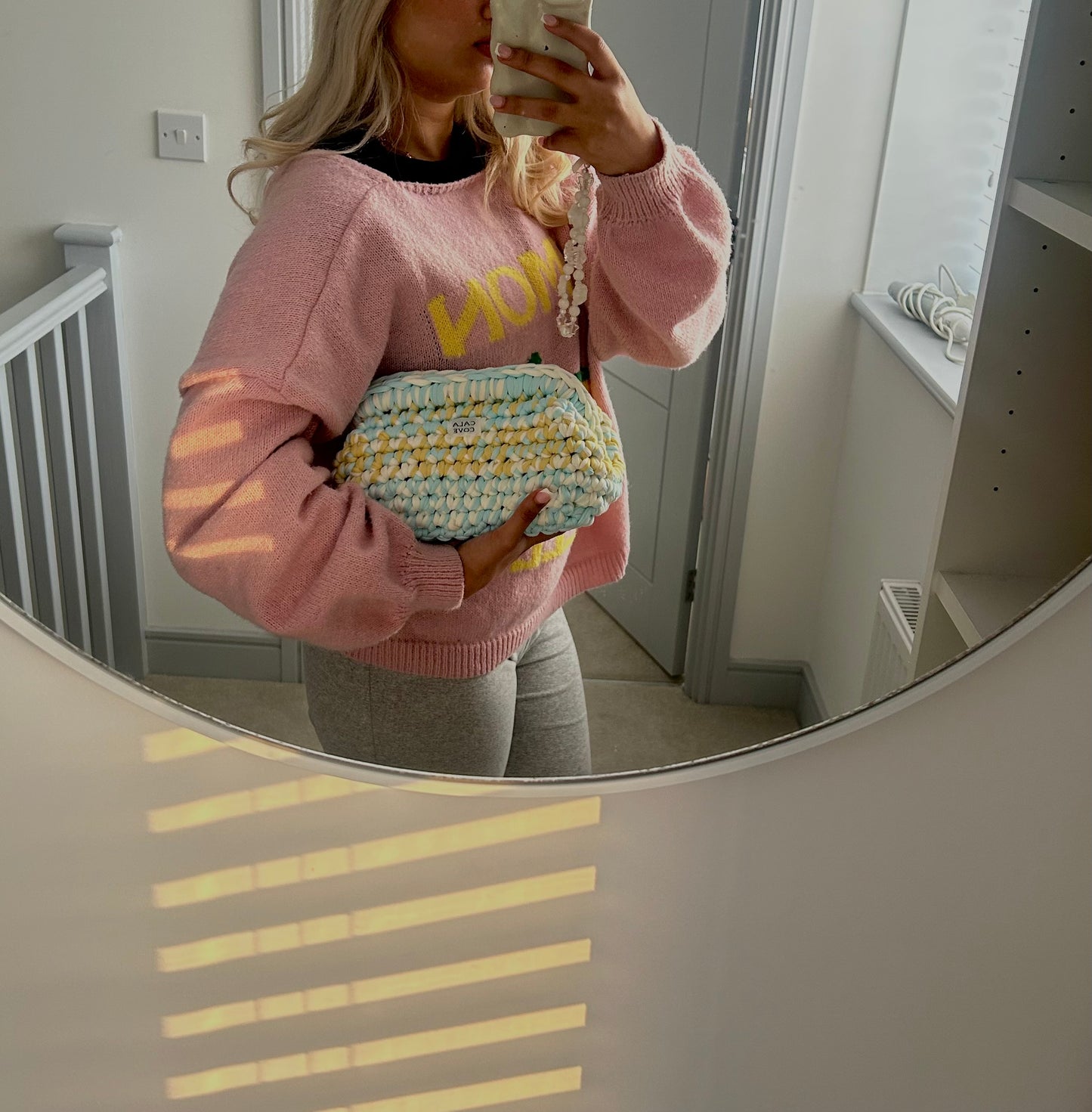 The Cala cove clutch
